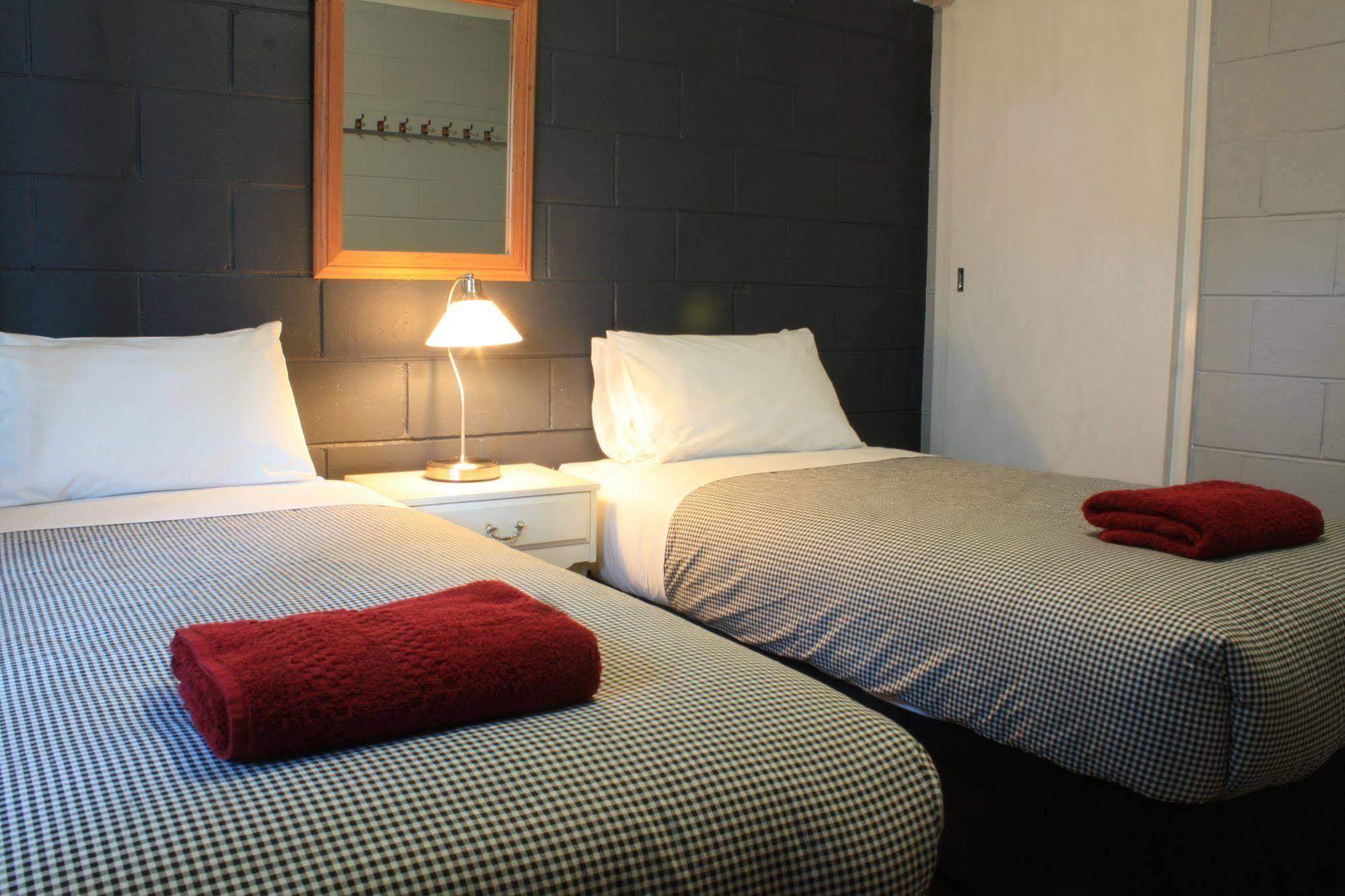Troldhaugen Lodge - Adults Only Jindabyne Buitenkant foto